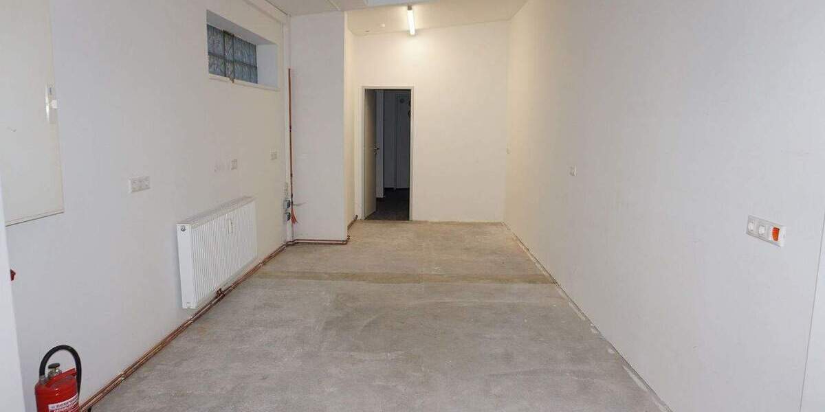 Ladenfläche 130m² in 1B-Lage , Am Sande in 21335 Lüneburg, Ladengeschäft, Einzelhandelsfläche , zzgl. 30m² Nebenflächen - sofort frei 1 zimmer