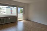 3 Zimmer Wohnung mit Balkon und Garage