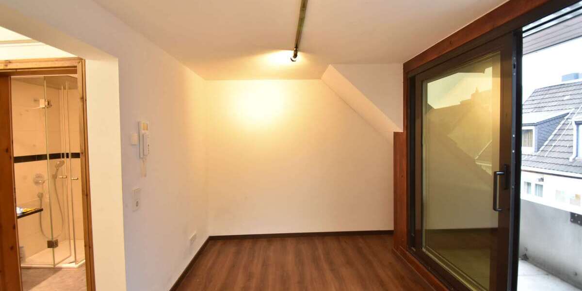 Etagenwohnung Düsseldorf - 1 Zimmer, 20 m&sup2;, 550&euro; | Angebot:26073548