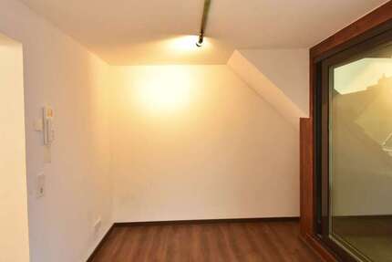 Wohnung Düsseldorf - 1 Zimmer, 20 m&sup2;, 550&euro; | Angebot:26073548
