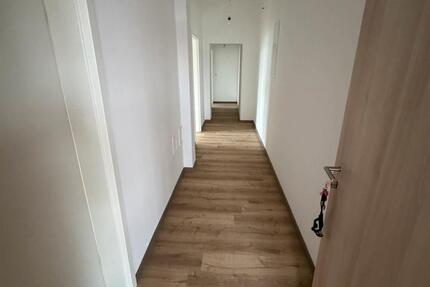 Wohnung Preußisch Oldendorf - 1 Zimmer, 75 m&sup2;, 880&euro; | Angebot:26143092