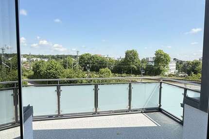 Wohnung Friedrichsdorf - 4 Zimmer, 140 m&sup2;, 1.900&euro; | Angebot:25284524