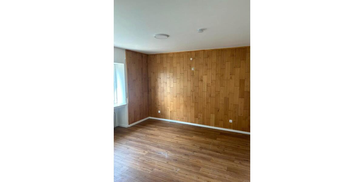 Etagenwohnung Bettenfeld - 3 Zimmer, 75 m&sup2;, 650&euro; | Angebot:26380823