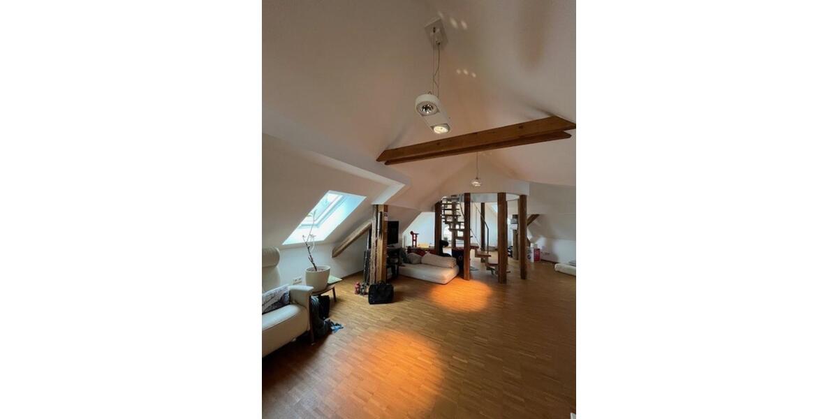 Dachgeschoßwohnung Erfurt - 2 Zimmer, 122 m&sup2;, 1.530&euro; | Angebot:25127774