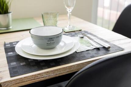 Ab JANUAR frei: Saniert u. Möbliert, Apartments in Kiel 1 zimmer