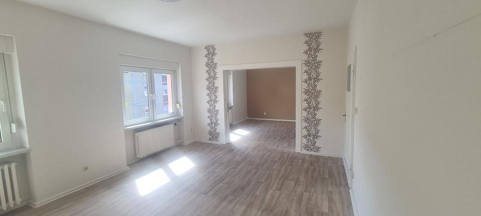 Etagenwohnung Finsterwalde - 3 Zimmer, 69 m&sup2;, 528&euro; | Angebot:26564742