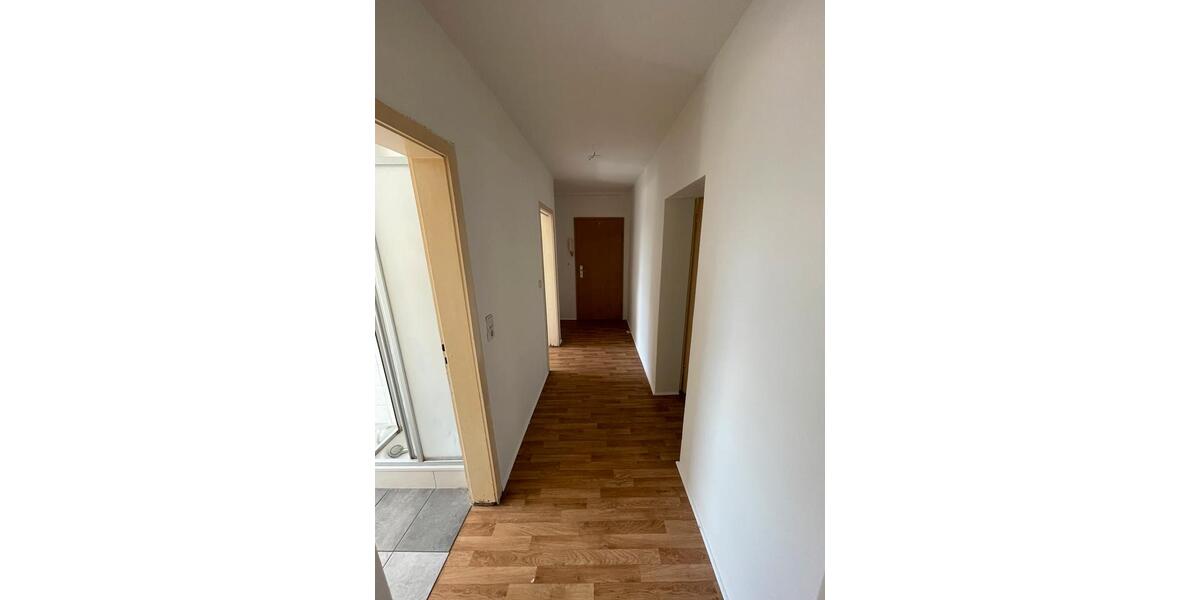 Hochparterre Plattenburg - 3 Zimmer, 60 m&sup2;, 470&euro; | Angebot:24754175