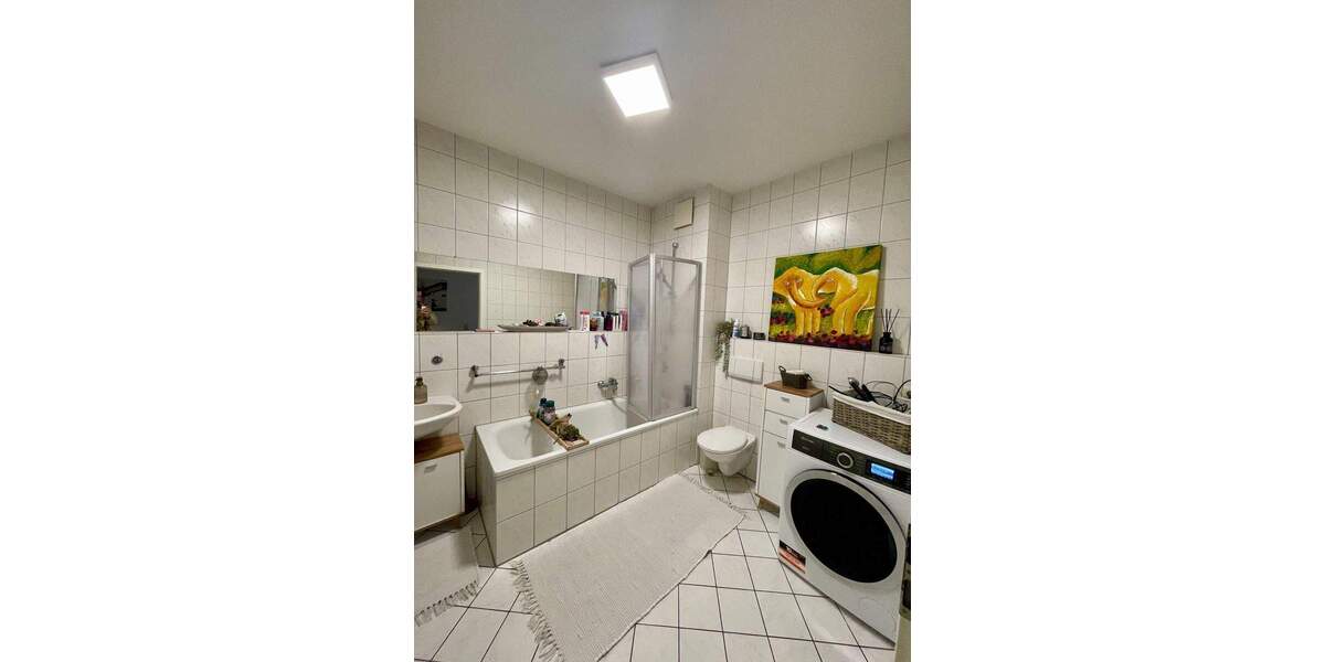 Etagenwohnung Kehl - 3 Zimmer, 120 m&sup2;, 1.000&euro; | Angebot:25094768