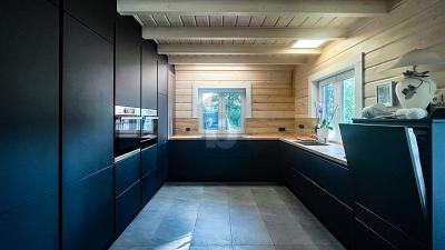 TRAUMHAFTER FLAIR MIT GALERIE UND TRAUM EBK - Einfamilienhaus Papenburg | Angebot:27019903