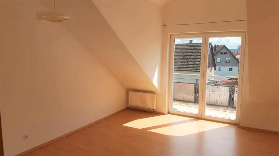 Maisonettenwohnung Sindelfingen Darmsheim - 5 Zimmer, 105 m&sup2;, 1.500&euro; | Angebot:26243386