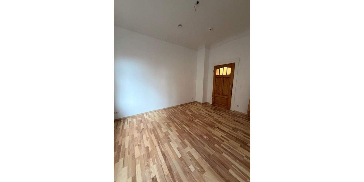 Etagenwohnung Nürnberg Muggenhof - 5 Zimmer, 120 m&sup2;, 1.200&euro; | Angebot:24967114