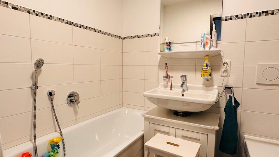 Etagenwohnung Lohr am Main - 4 Zimmer, 102 m&sup2;, 1.000&euro; | Angebot:26005747