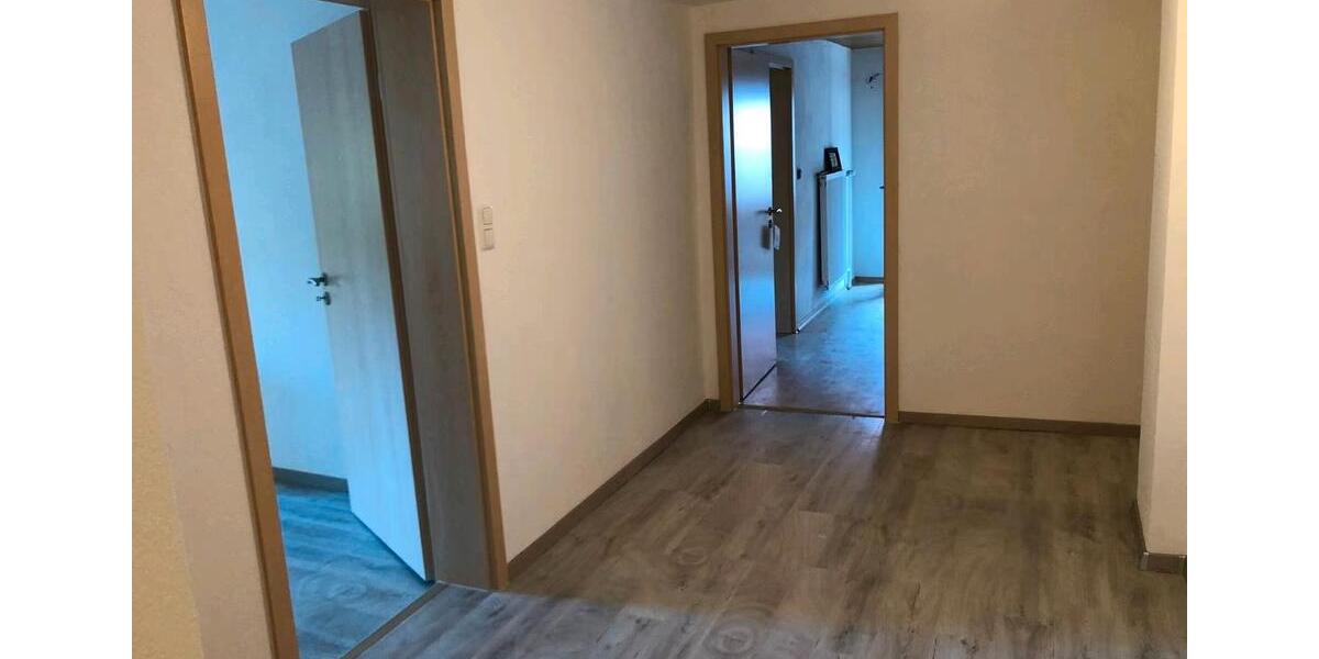 Etagenwohnung Fuchstal - 4 Zimmer, 130 m&sup2;, 1.450&euro; | Angebot:26703596