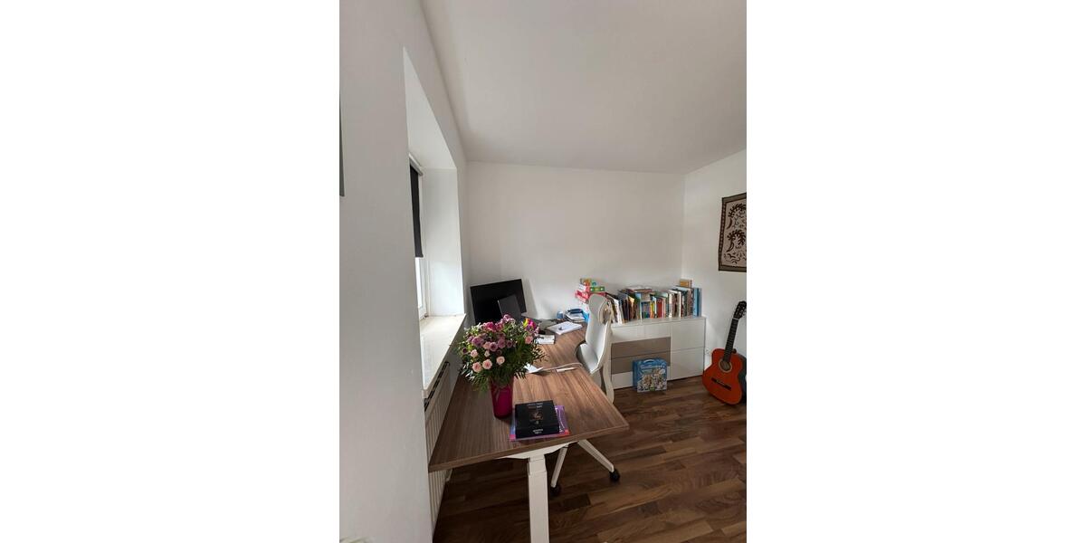 Wohnen auf Zeit München Trudering-Riem - 4 Zimmer, 145 m&sup2;, 2.990&euro; | Angebot:25956638