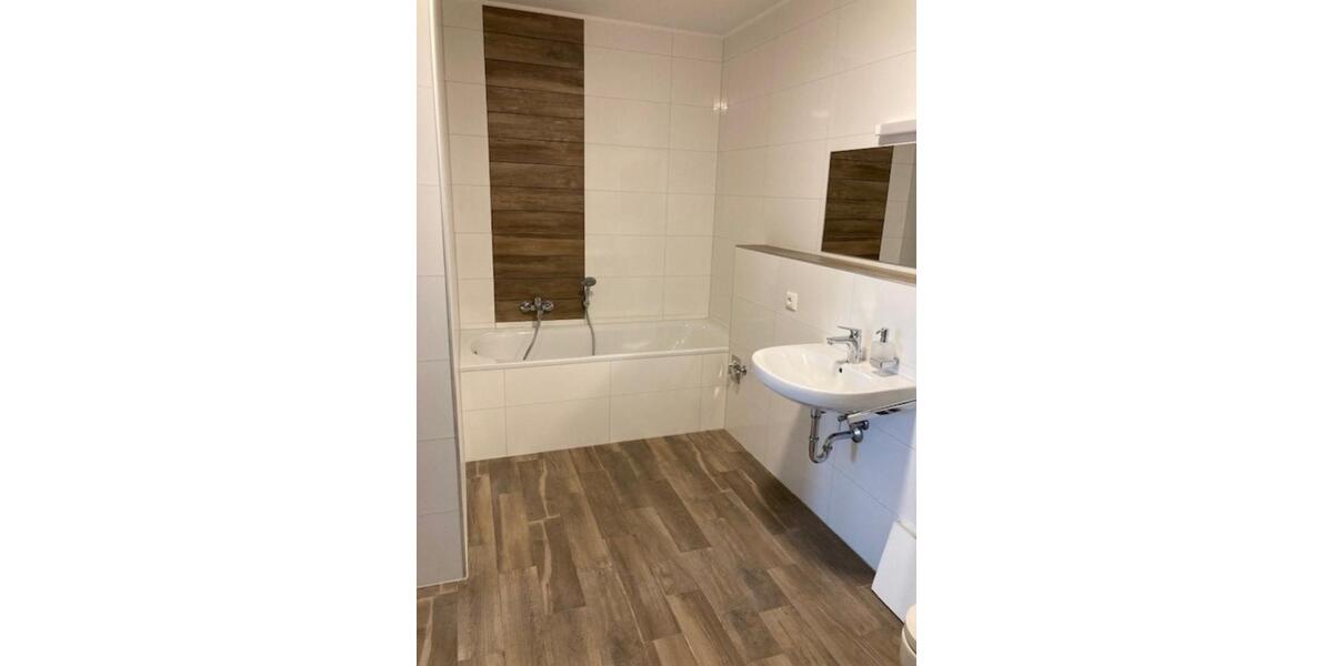 Dachgeschoßwohnung Königs Wusterhausen - 3 Zimmer, 92 m&sup2;, 1.387&euro; | Angebot:19456427