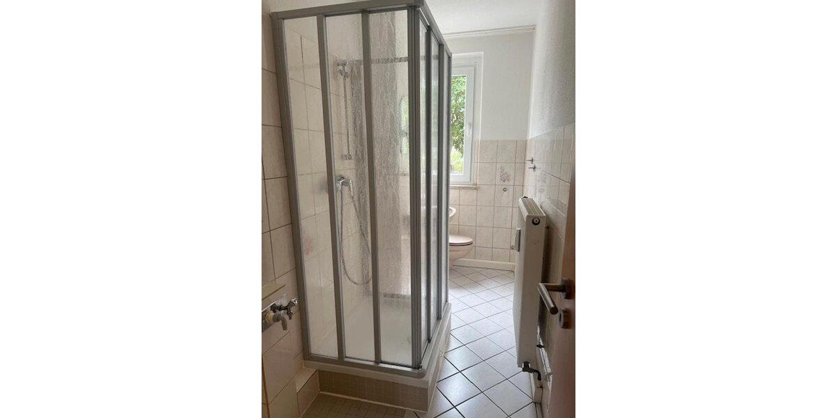 Etagenwohnung Hohenmölsen - 3 Zimmer, 60 m&sup2;, 280&euro; | Angebot:25991449