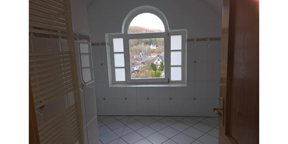 Dachgeschoßwohnung Brilon - 2 Zimmer, 98 m&sup2;, 580&euro; | Angebot:24488137