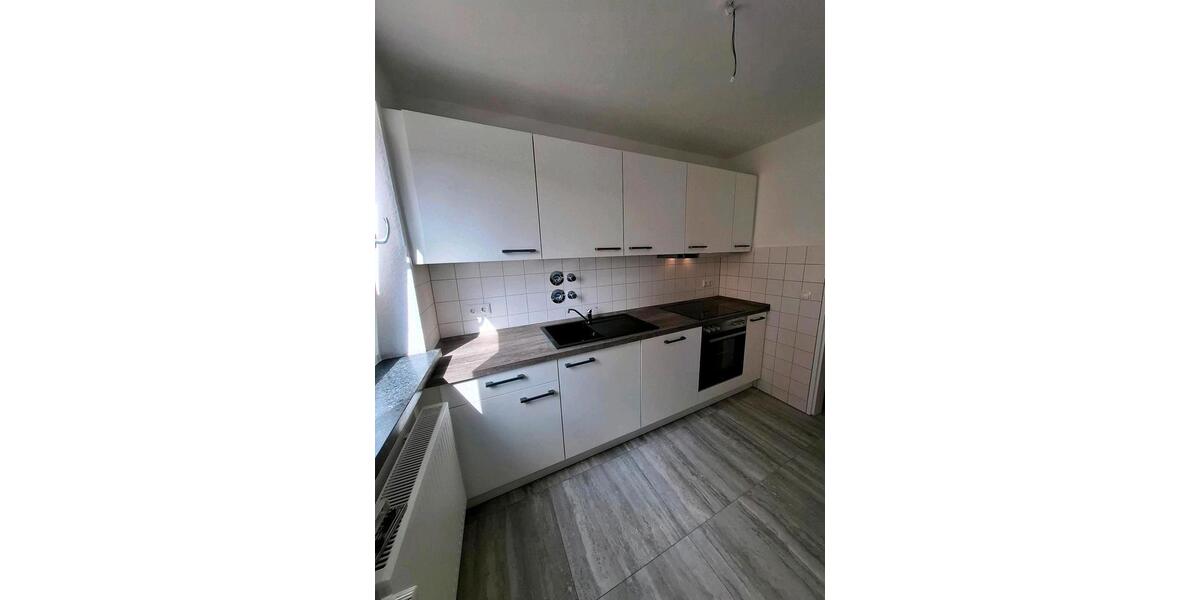 Etagenwohnung Kassel - 2 Zimmer, 70 m&sup2;, 770&euro; | Angebot:26593149