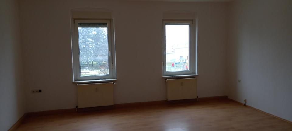 Etagenwohnung Kemberg - 3 Zimmer, 80 m&sup2;, 430&euro; | Angebot:25570872
