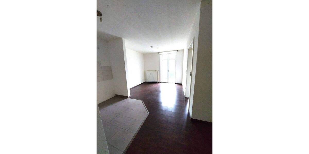 Etagenwohnung Dessau-Roßlau Kochstedt - 2 Zimmer, 37 m&sup2;, 305&euro; | Angebot:26155298