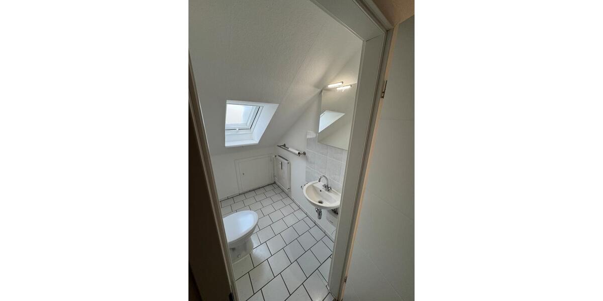 Dachgeschoßwohnung Wolfenbüttel - 3 Zimmer, 55 m&sup2;, 470&euro; | Angebot:24505508