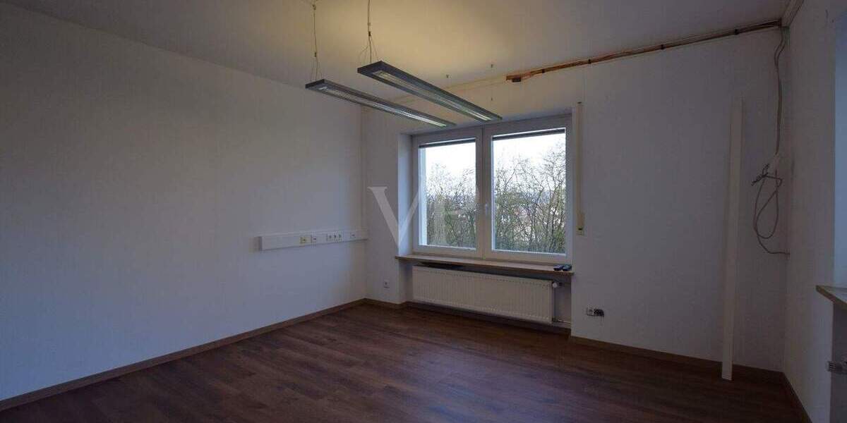 Gewerbeobjekt Weihenzell - 5 Zimmer, 105 m&sup2;, 1.500&euro; | Angebot:25668492