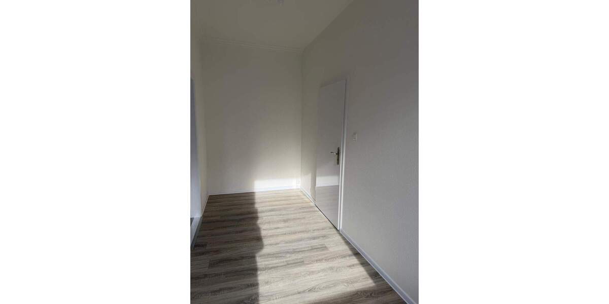 Etagenwohnung Bremerhaven Geestemünde - 3 Zimmer, 120 m&sup2;, 810&euro; | Angebot:25797442