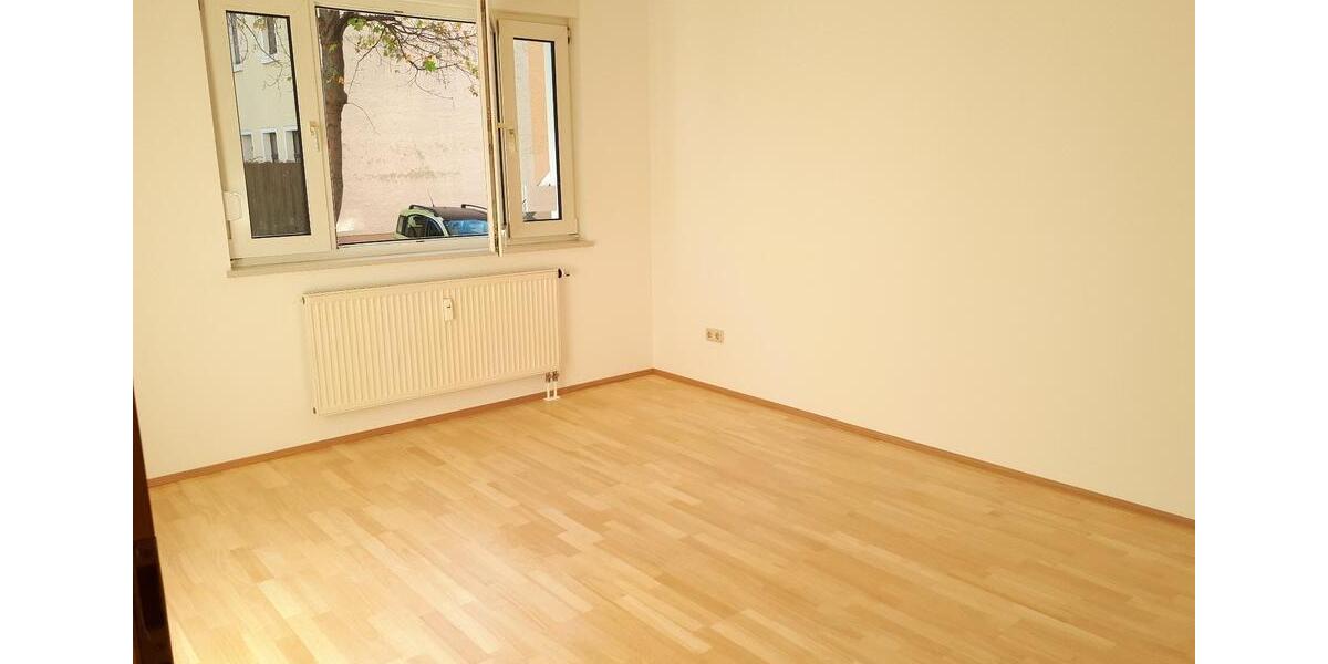 Etagenwohnung Burgstädt - 2 Zimmer, 52 m&sup2;, 340&euro; | Angebot:26011090