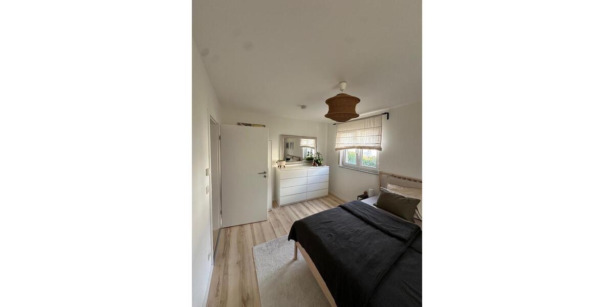 Etagenwohnung Sulzbach am Main - 4 Zimmer, 100 m&sup2;, 1.350&euro; | Angebot:26083680