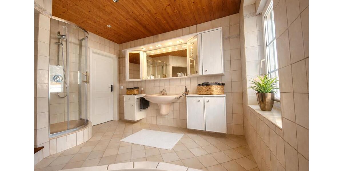 Wohnen auf Zeit Freiberg - 4 Zimmer, 80 m&sup2;, 38&euro; | Angebot:26425553