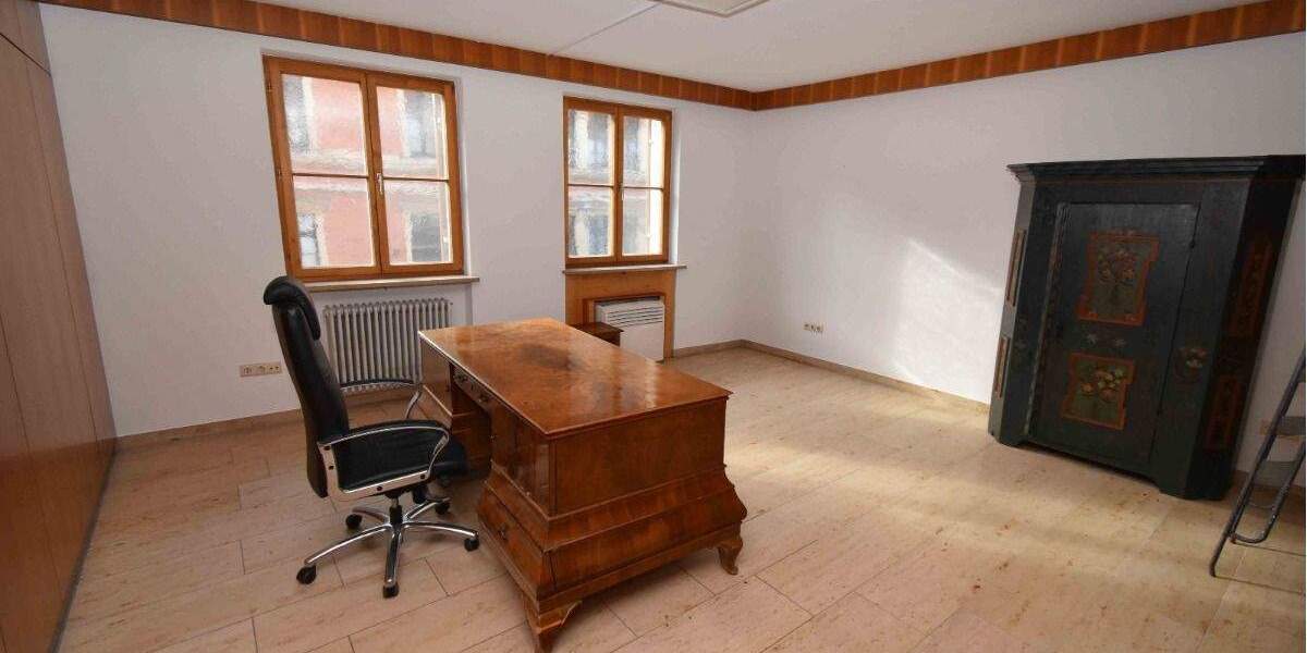 Gewerbeobjekt Amberg - 820&euro; | Angebot:25730417