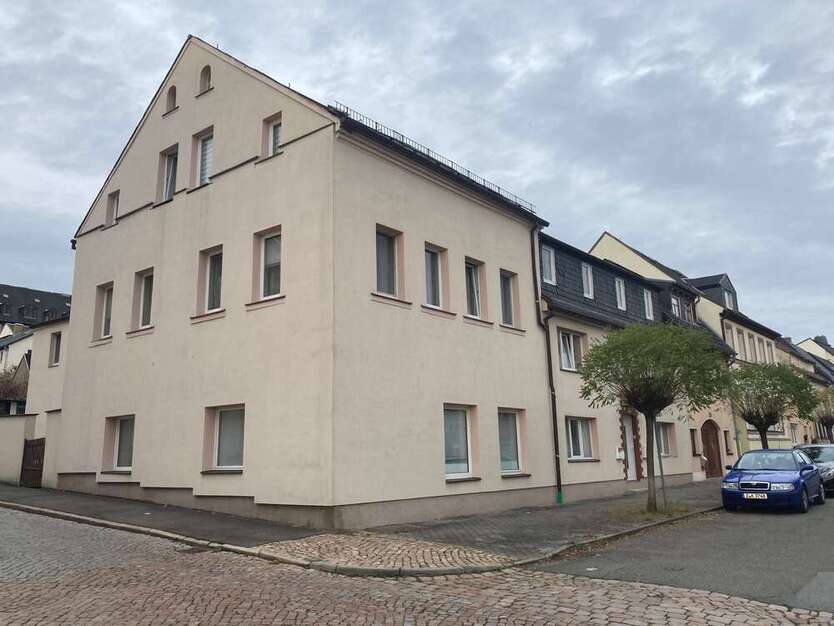Wohnung zum Mieten in Lichtenstein 305 € 60.95 m²