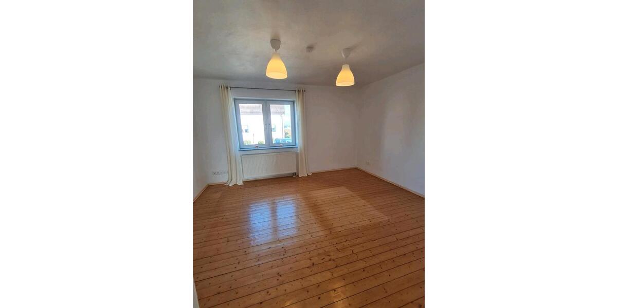 Einfamilienhaus Zweibrücken - 5 Zimmer, 155 m&sup2;, 1.330&euro; | Angebot:26040439