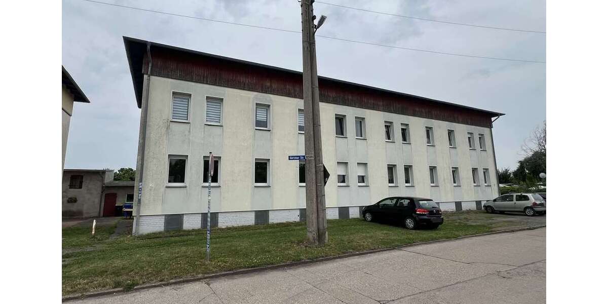 Etagenwohnung Schönebeck - 2 Zimmer, 60 m&sup2;, 400&euro; | Angebot:26265977