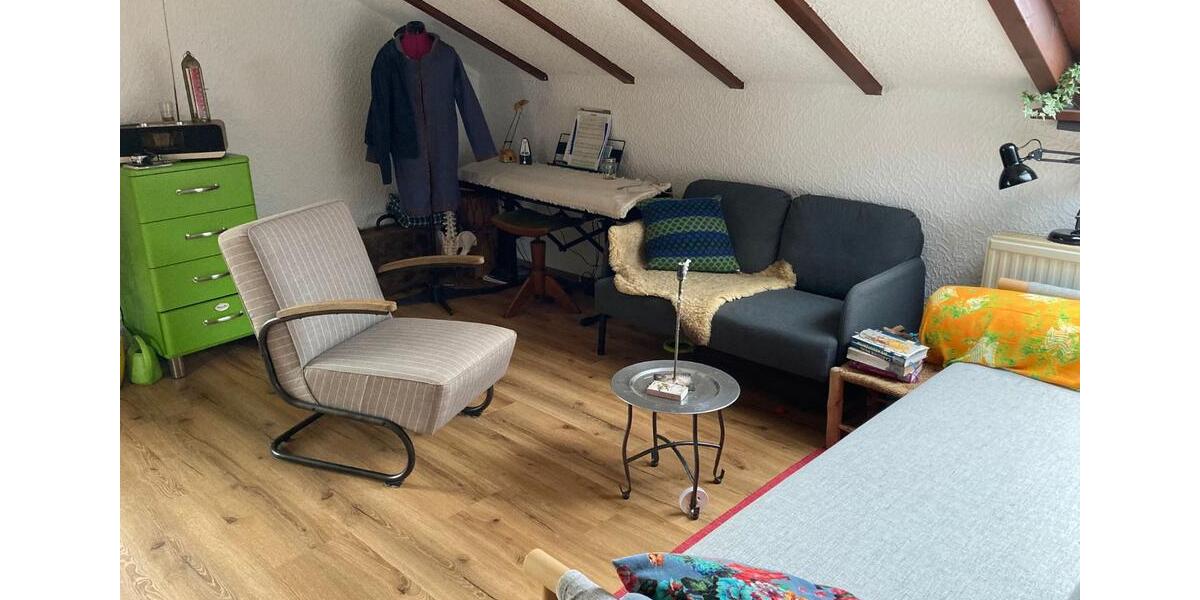 Dachgeschoßwohnung Gersfeld (Rhön) - 1 Zimmer, 39 m&sup2;, 370&euro; | Angebot:24752036