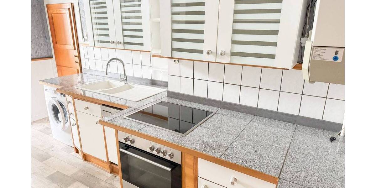 Etagenwohnung Kassel Süd - 3 Zimmer, 74 m&sup2;, 740&euro; | Angebot:26657248