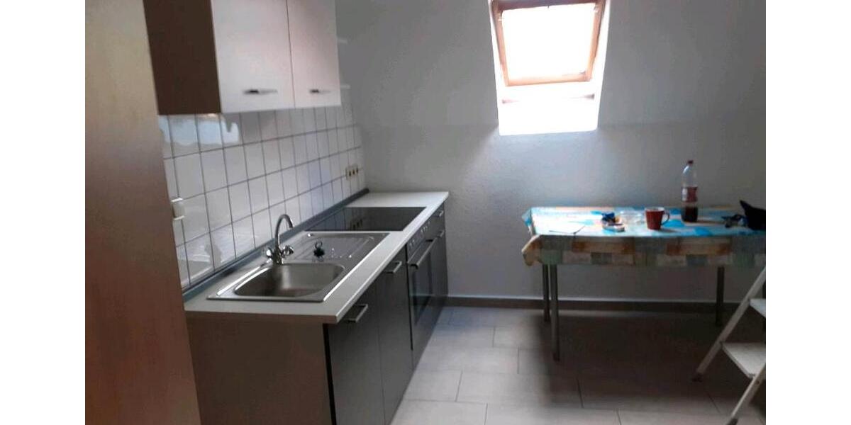 Dachgeschoßwohnung Burghaslach - 2 Zimmer, 60 m&sup2;, 550&euro; | Angebot:26592603