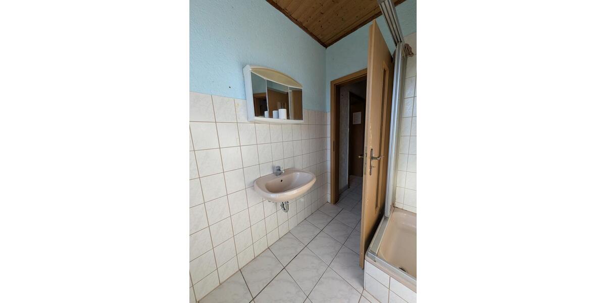 Erdgeschoßwohnung Aschersleben - 1 Zimmer, 45 m&sup2;, 250&euro; | Angebot:25540636