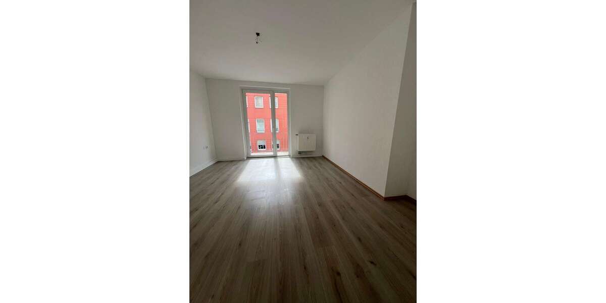 Etagenwohnung Krefeld Cracau - 3 Zimmer, 69 m&sup2;, 700&euro; | Angebot:27040956