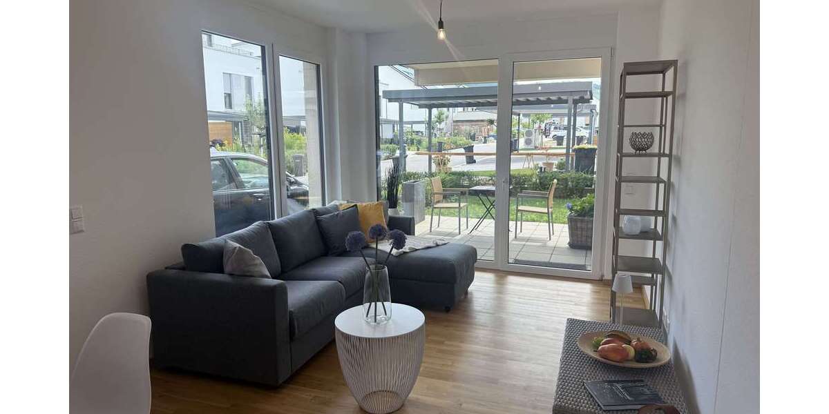 Etagenwohnung Schallstadt - 2.5 Zimmer, 90 m&sup2;, 1.350&euro; | Angebot:25191205