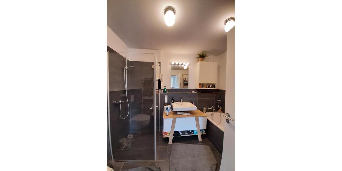 Etagenwohnung Bonn Auerberg - 3.5 Zimmer, 95 m&sup2;, 1.341&euro; | Angebot:26627535
