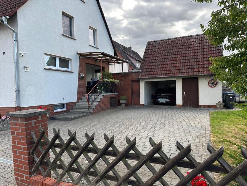 Einfamilienhaus mit großem Garten in Groß Lafferde zu vermieten