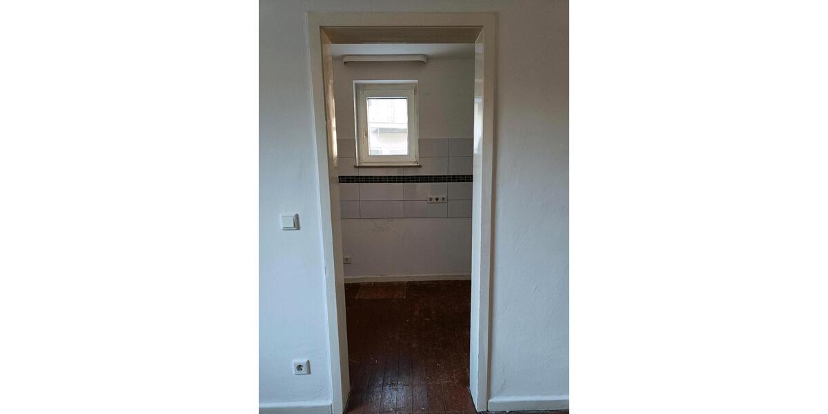 Erdgeschoßwohnung Solingen Mitte - 1 Zimmer, 45 m&sup2;, 590&euro; | Angebot:26545965