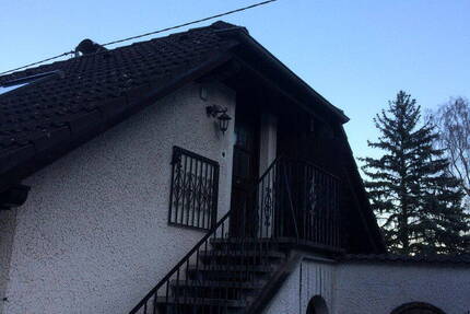 Schöne helle Dachgeschosswhg im Einfamilienhaus in Ehrang 3 ZK, großes Bad, großer Balkon 3 zimmer