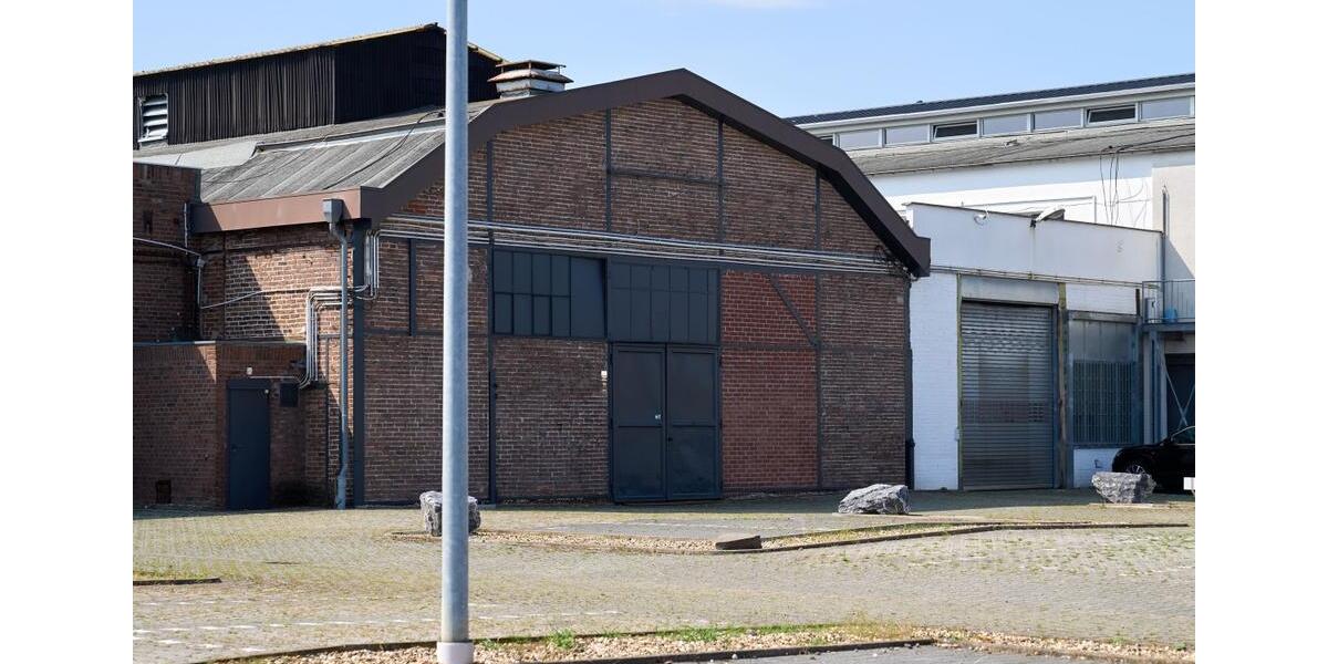 Gewerbeobjekt Köln Porz - 5&euro; | Angebot:23813750