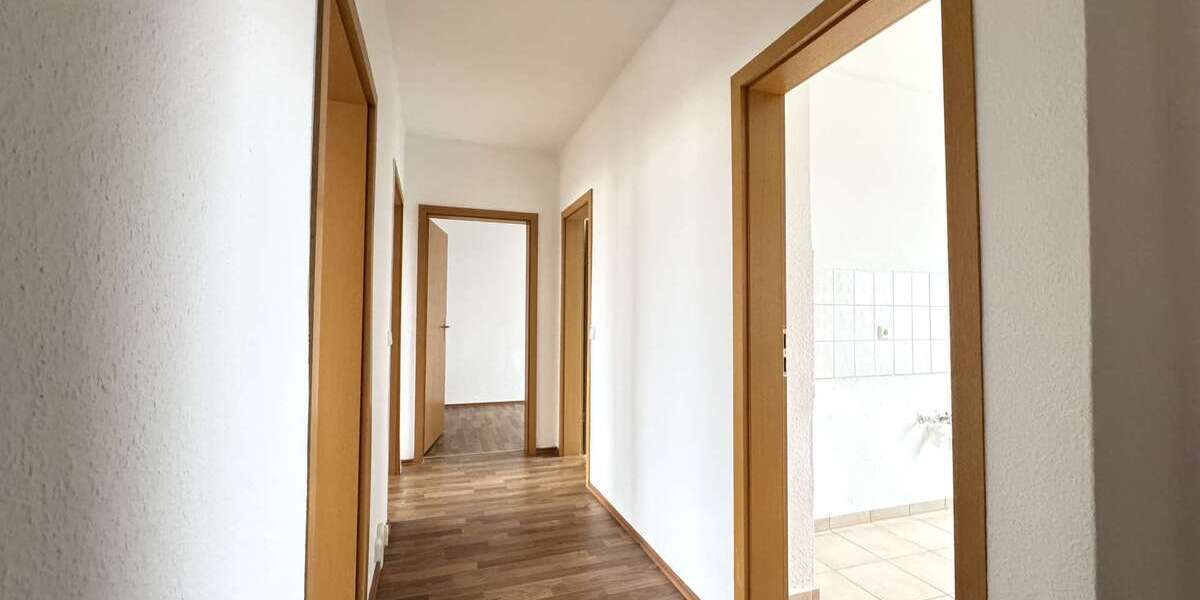 Etagenwohnung Schwerin Neumühle - 3 Zimmer, 66 m&sup2;, 595&euro; | Angebot:25228030