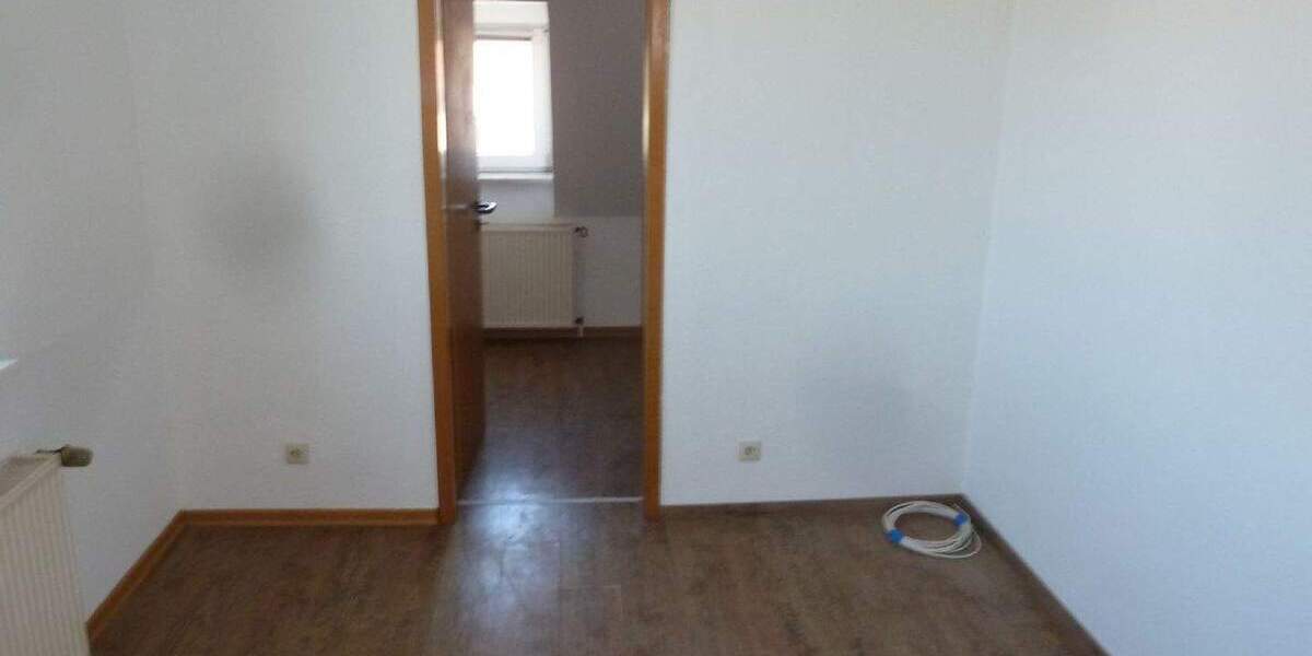 Etagenwohnung Bodenwerder Kemnade - 3 Zimmer, 80 m&sup2;, 440&euro; | Angebot:25769566