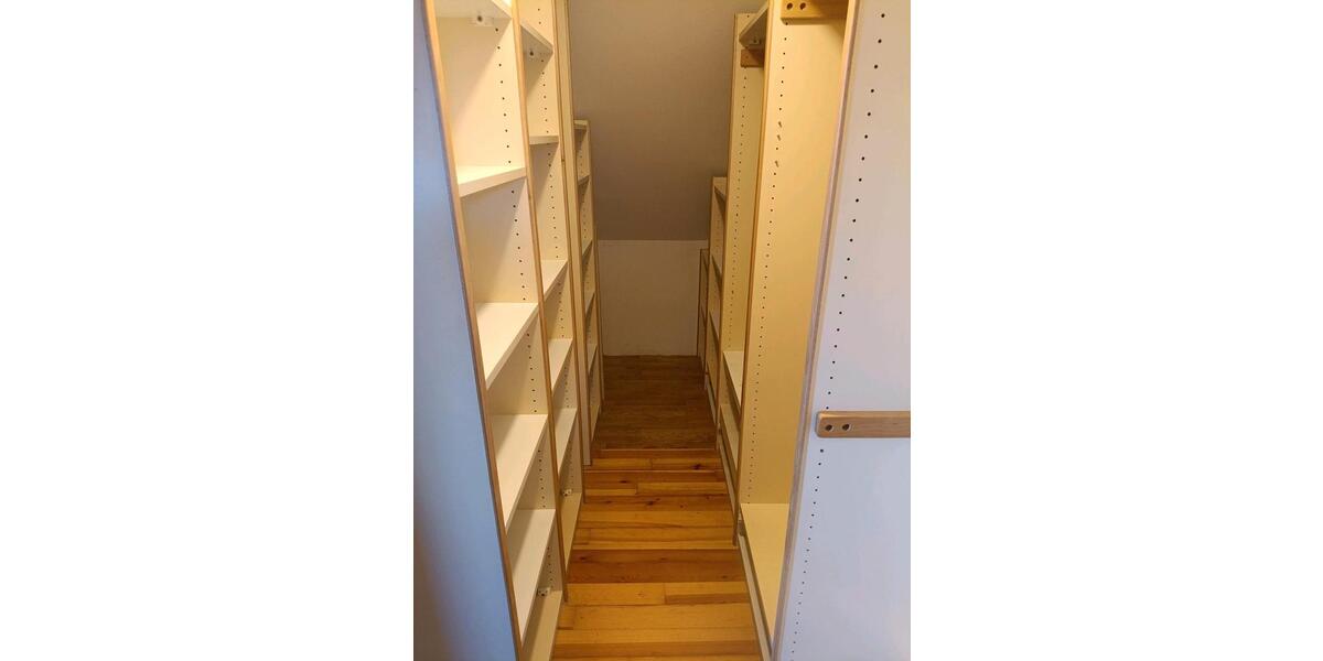 Etagenwohnung Wasserlosen - 3 Zimmer, 125 m&sup2;, 800&euro; | Angebot:26528760