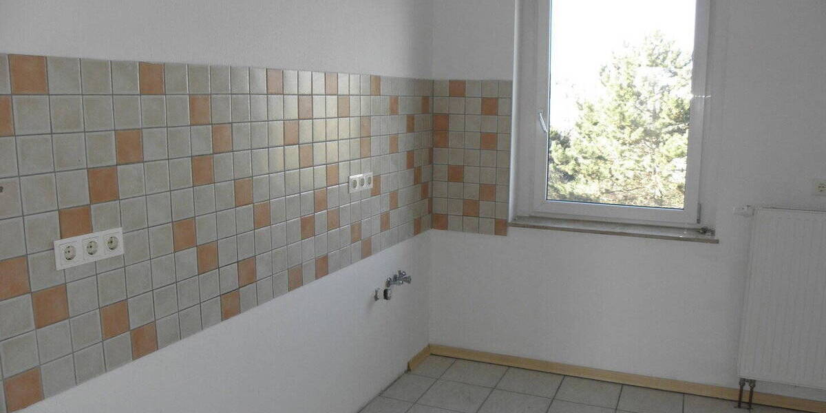 Etagenwohnung Magdeburg Lemsdorf - 2 Zimmer, 60 m&sup2;, 340&euro; | Angebot:26155490