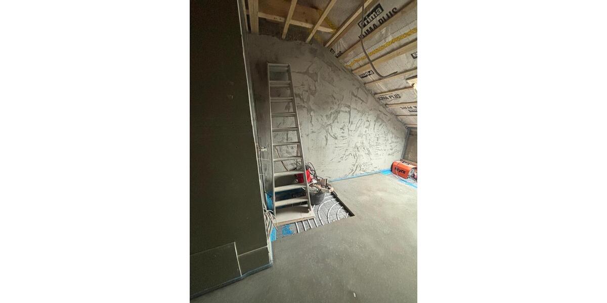 Dachgeschoßwohnung Siegburg - 2 Zimmer, 76 m&sup2;, 1.070&euro; | Angebot:24690315